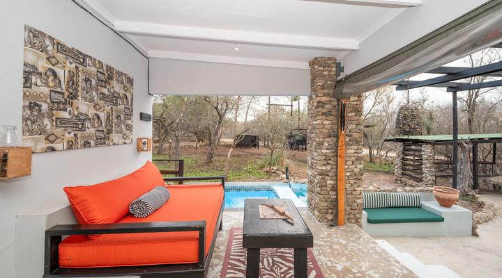 Foxy Crocodile Bush Lodge & Kruger Safaris