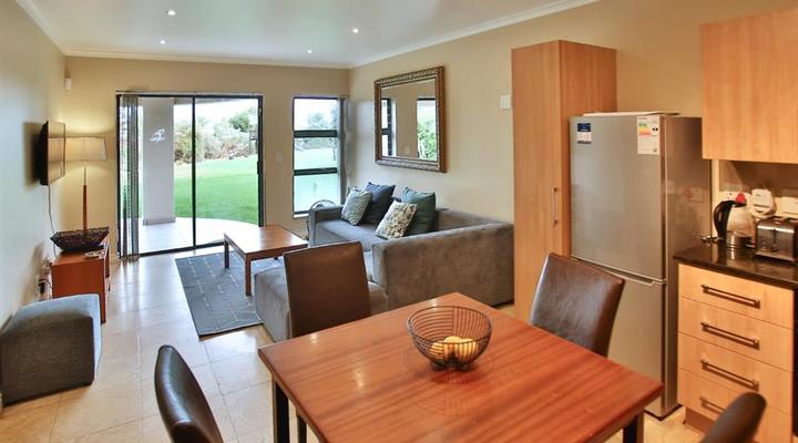 Ellefsen Golf Suite 102