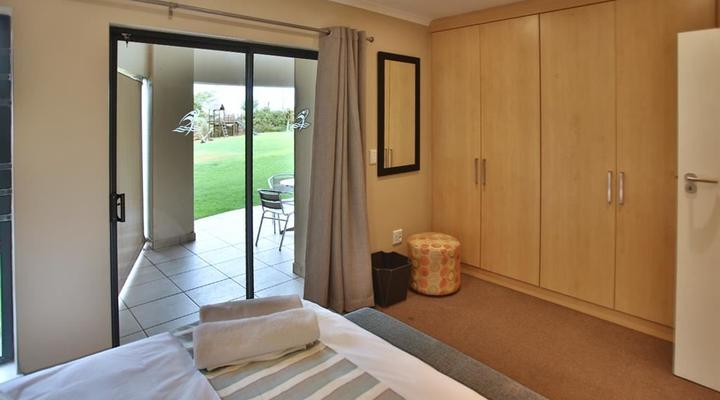 Ellefsen Golf Suite 102