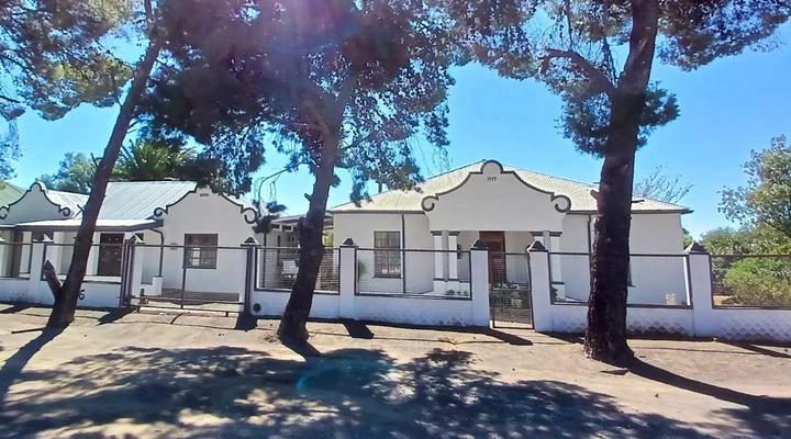 Karoo Rust Victoria West