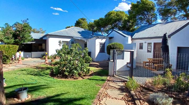 Karoo Rust Victoria West