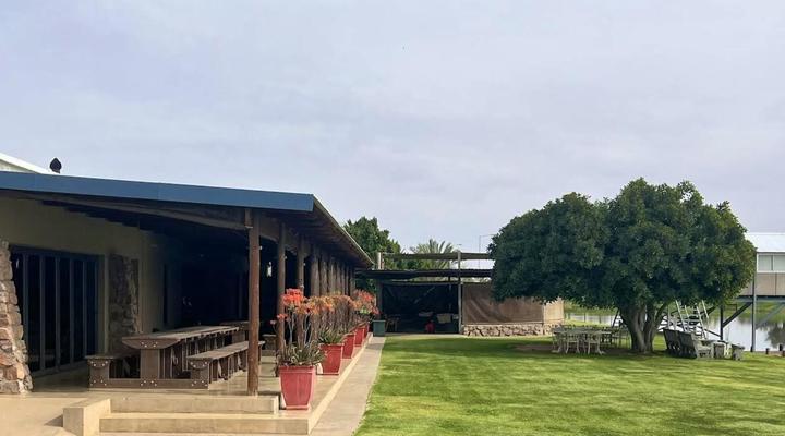 Lake Grappa Guest Farm