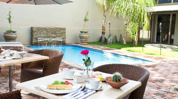 Monte Bello Guesthouse