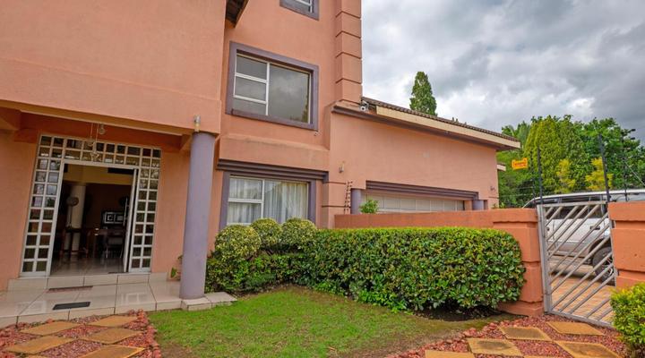 Le Chateau Guesthouse