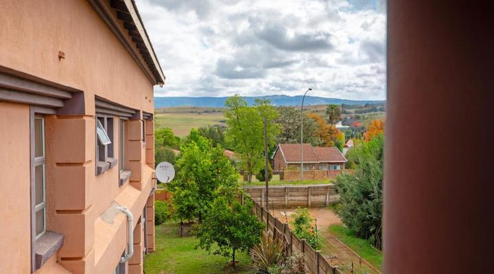 Le Chateau Guesthouse