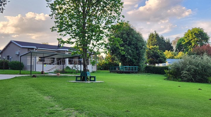 Crane Song Cottage