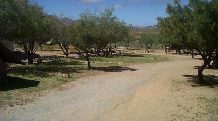 Namastat Lodge and Caravan Park