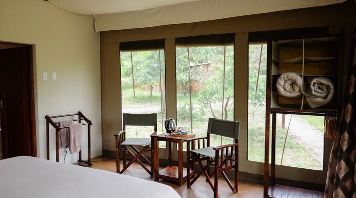 Cheetah Paw Eco Lodge