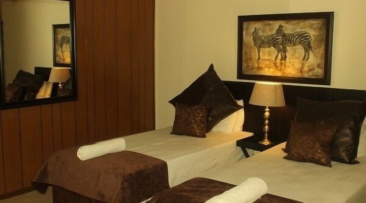 African Footprints Lodge