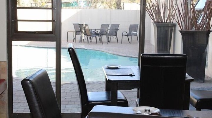 African Footprints Lodge