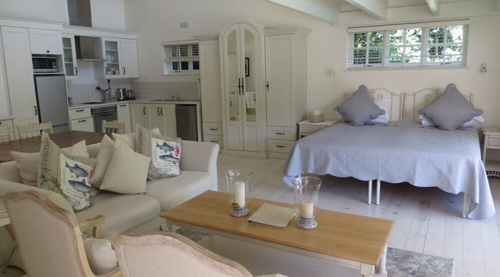 Constantia Valley Lodge