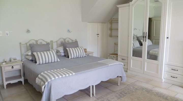 Constantia Valley Lodge