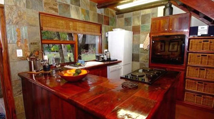 Indlovu River Lodge