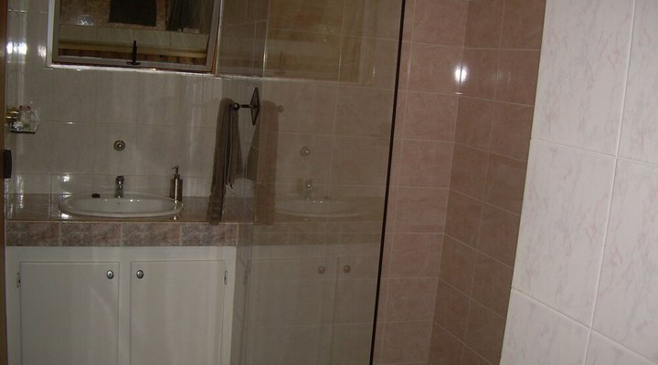 Matoppi Guest House