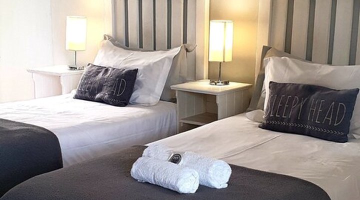 Arbour Lodge Guest House 