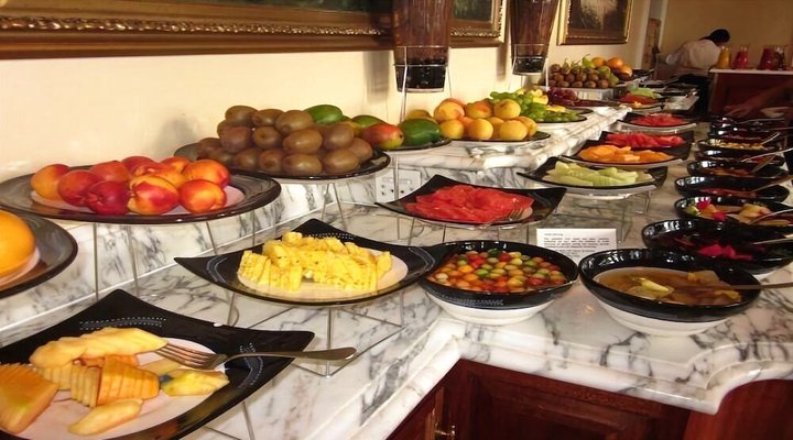 Mahoua Resorts