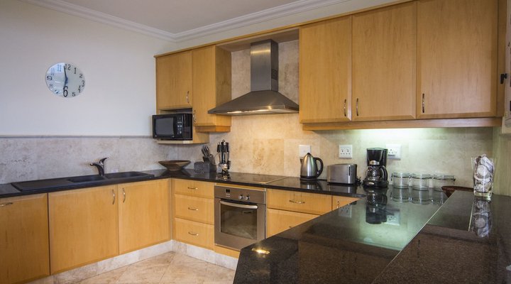 203 Oyster Quays