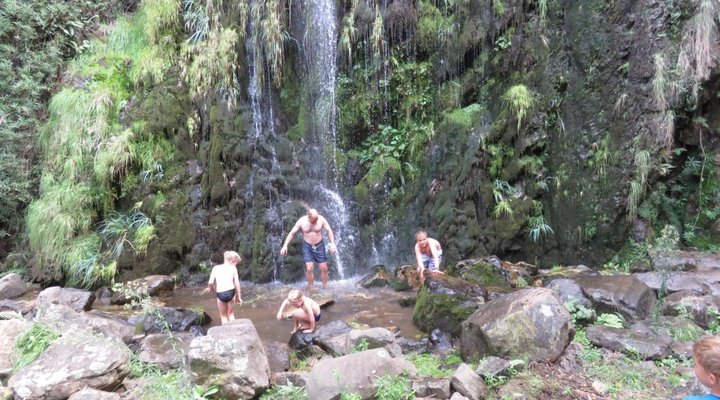 Swartberg Backpackers