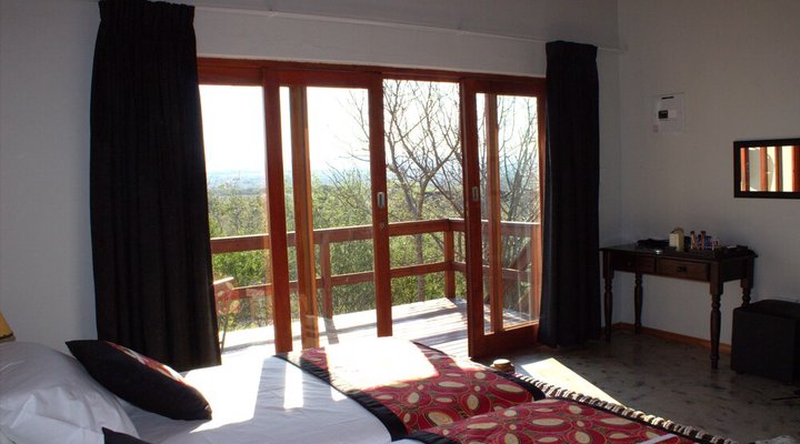 Nahakwe Lodge