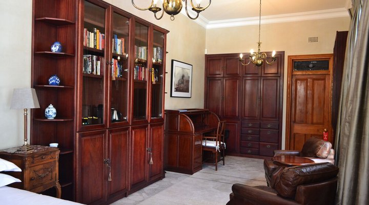 Doveton House