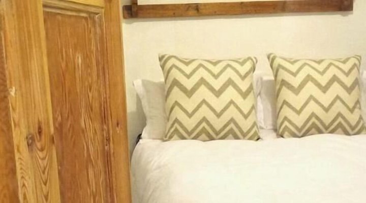 The Country Cottage