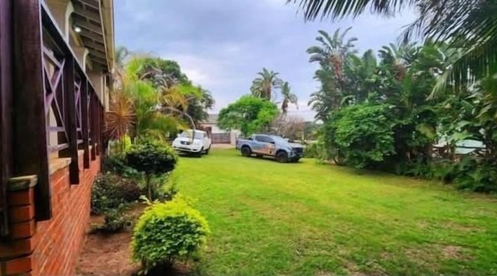 Shelly Beach Lodge