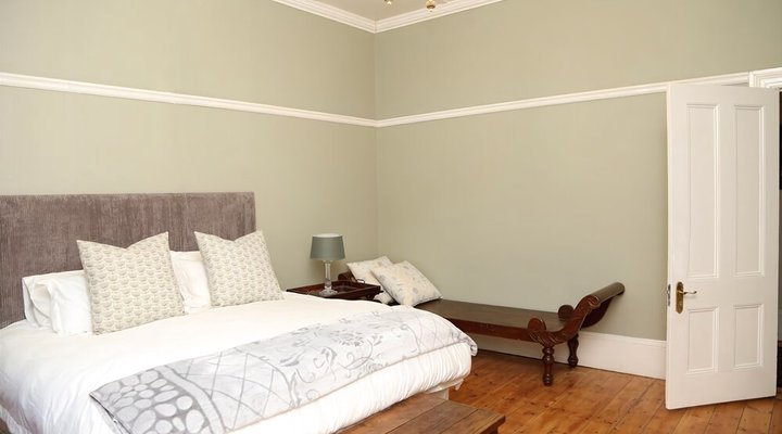 Newington Place