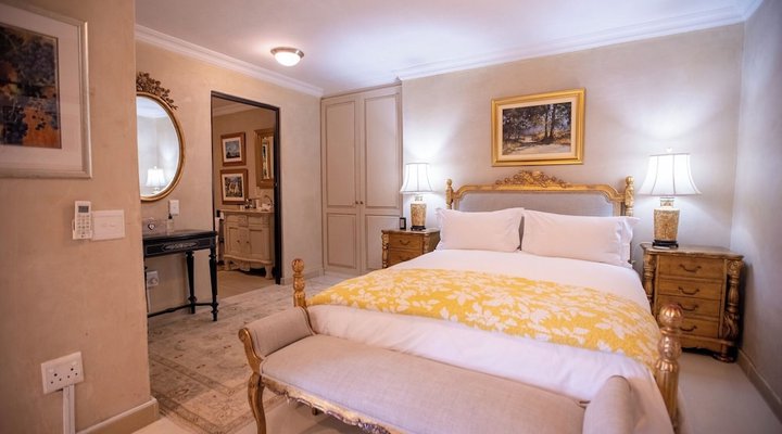 21 Roux Street Guesthouse