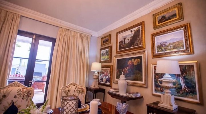 21 Roux Street Guesthouse