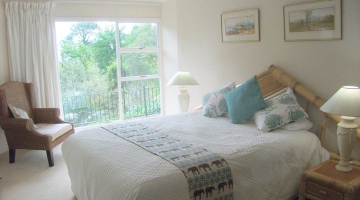 Constantia River Cottage