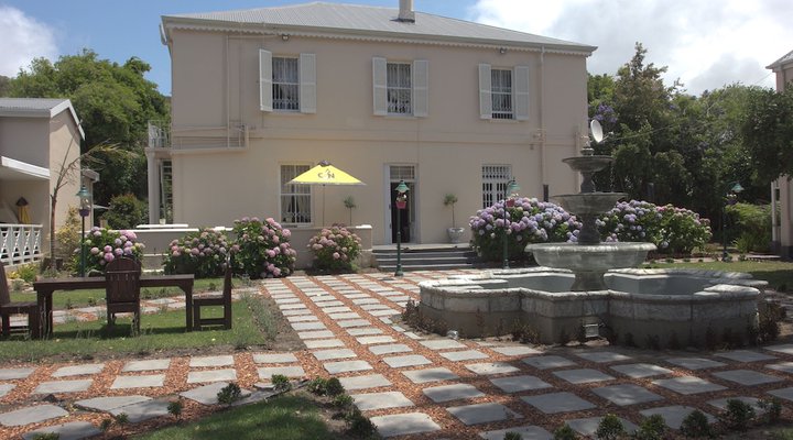 Riversyde Manor