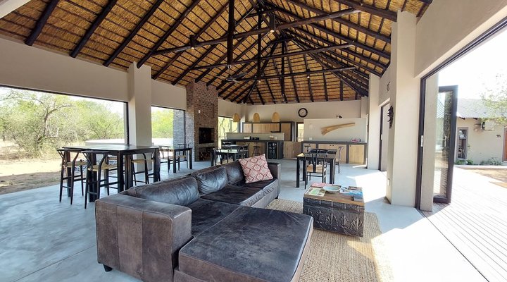 The Baobab Bush Lodge