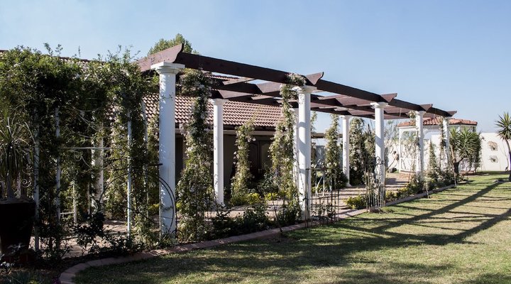 Hippo River Lodge