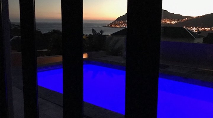 11 Escape Views