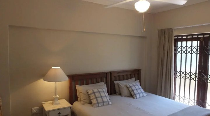 Pollok Guest Lodge
