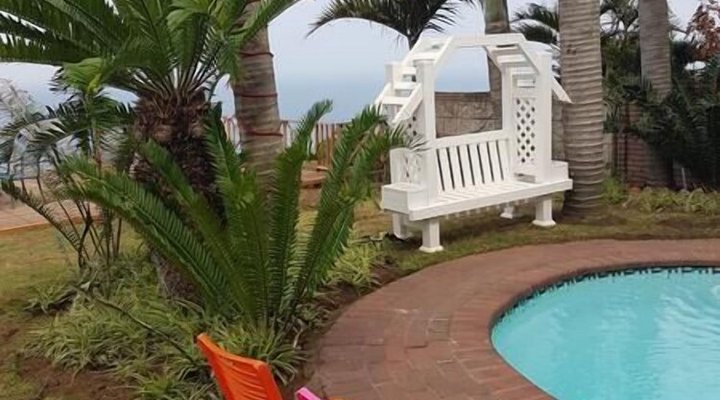 Bluff Tradewinds