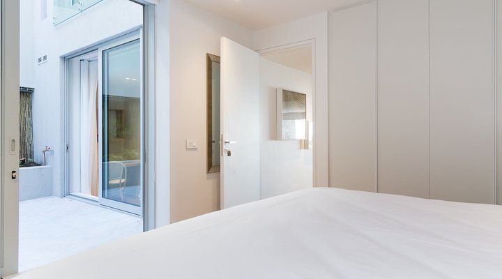 Onyx Luxury Apartment