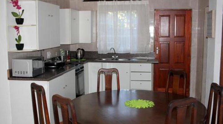 Reamogetswe Bed and Breakfast