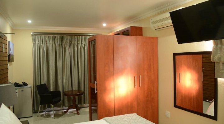 Ametis Guest House 