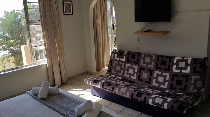 Dolphin Coast Guest House