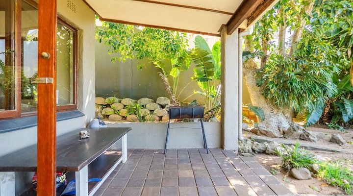 Hilltop Hideaway