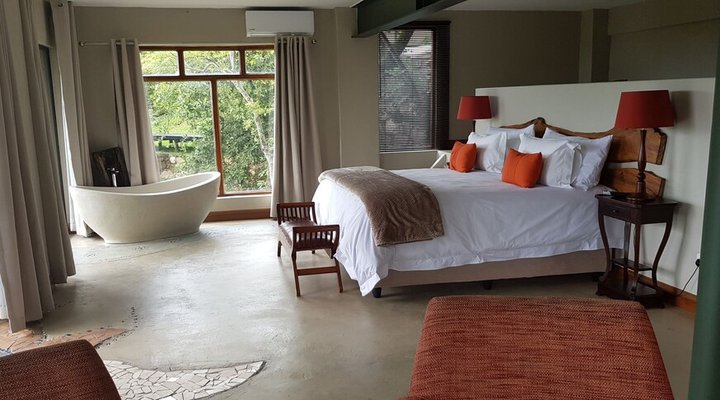Oluchi Lodge