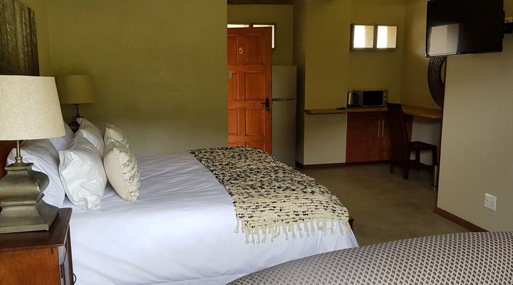 Oluchi Lodge