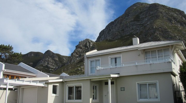 Kingfisher Beach House