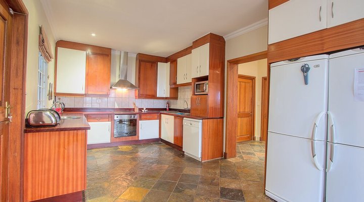 La Best Vaal Manor