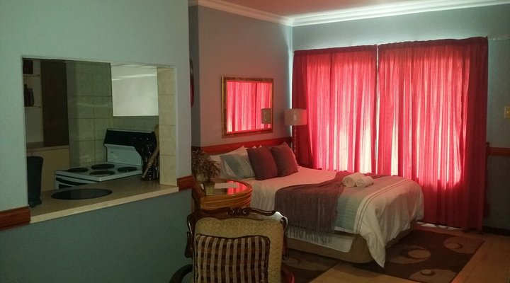 The Club House Guesthouse