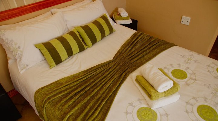 The Club House Guesthouse
