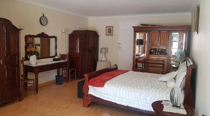 Upper Houghton Guesthouse