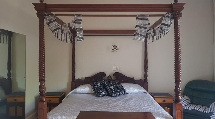 Upper Houghton Guesthouse