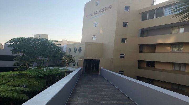 Indigo Bay 32